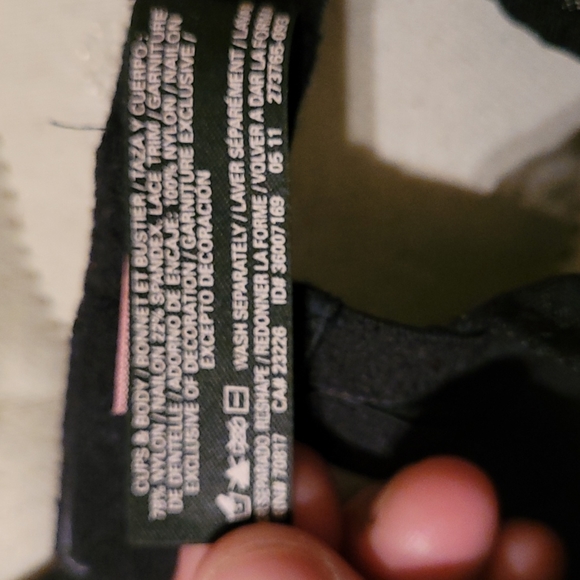 34 B black Victoria Secret bustier - Picture 5 of 6